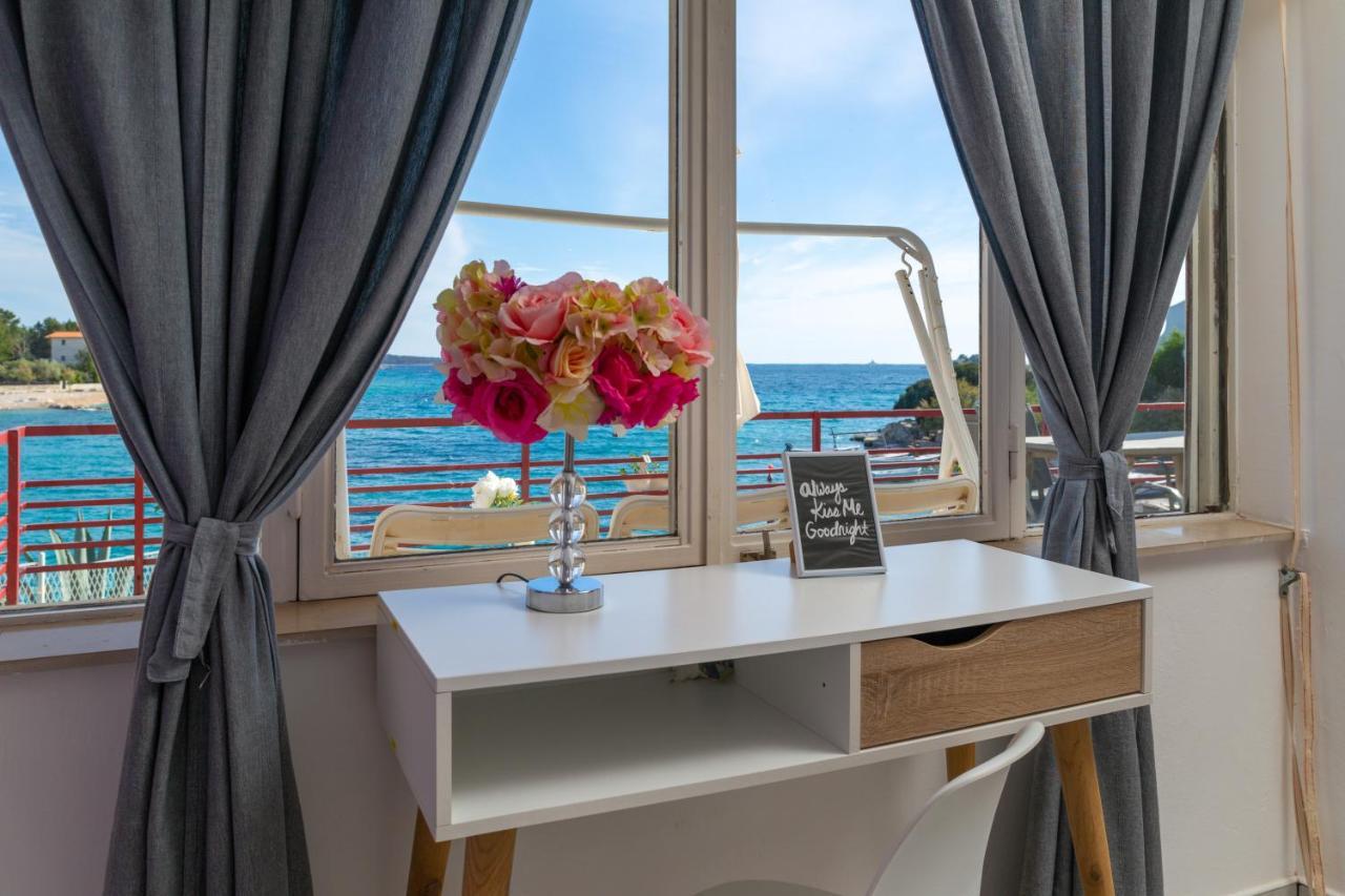 Zrinka - Last Season Ever! Apartment Rogoznica (Sibenik-Knin)
