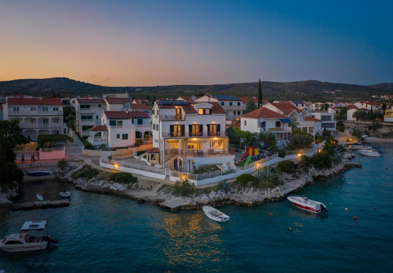 Zrinka - Last Season Ever! * Rogoznica (Sibenik-Knin)